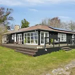 Дом отдыха Summerhouse With Fantastic Panorama Seaview *