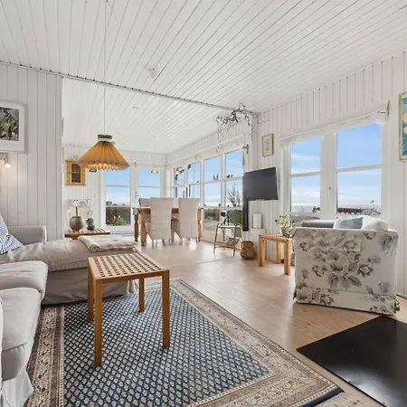 Summerhouse With Fantastic Panorama Seaview * フ ァボルグ