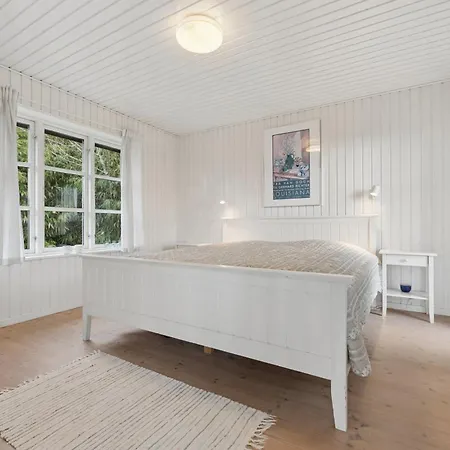 Hébergement de vacances Summerhouse With Fantastic Panorama Seaview