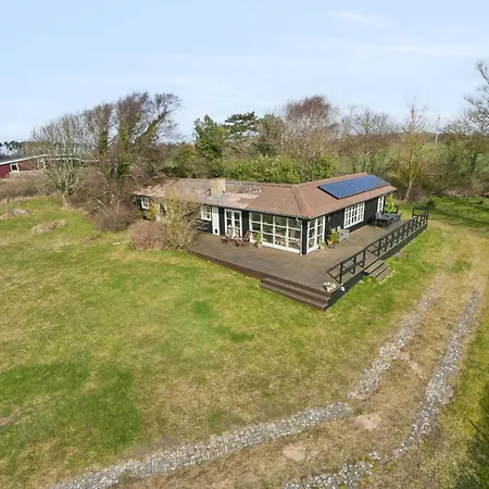 Summerhouse With Fantastic Panorama Seaview Feriehus